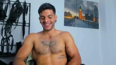 Juan Esteban online show from 10.18.25