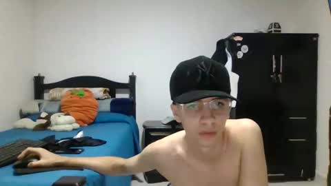 juanboytw online show from 02.12.25