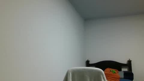 juanboytw online show from 02.13.25