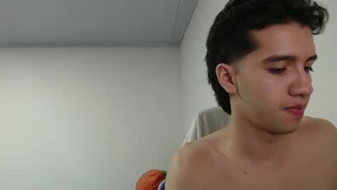 juanboytw online show from 02.27.25