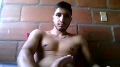 Snapshot of juanc23_371 chatting on 02.21.25 juanc23_371 online show from 02.21.25