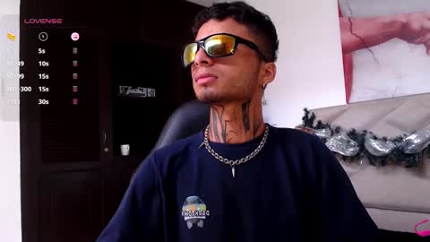 juancamilo66_ online show from 12.23.24