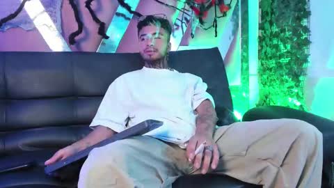 juancamilo66_ online show from 10.03.25