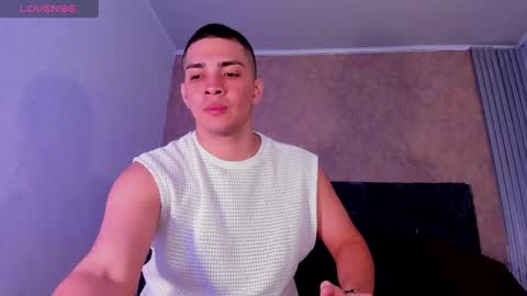 Juan David online show from 02.18.25