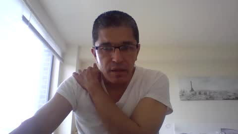 Snapshot of juanearth1 chatting on 06.02.26 juanearth1 online show from 06.02.26