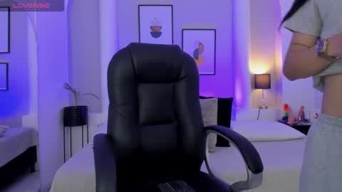 juanita__acosta online show from 03.19.26