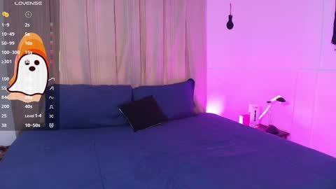 Blue online show from 10.20.25