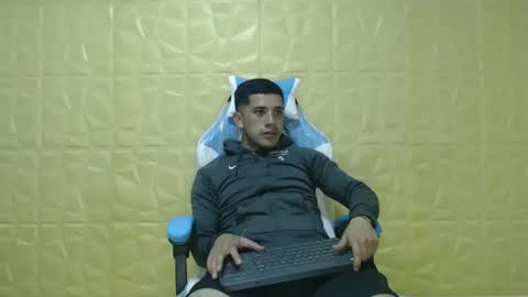 juanperez1999777 online show from 09.17.25