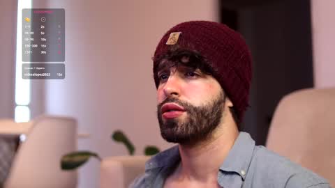 Snapshot of juanrizzo chatting on 02.23.25 Juan online show from 02.23.25