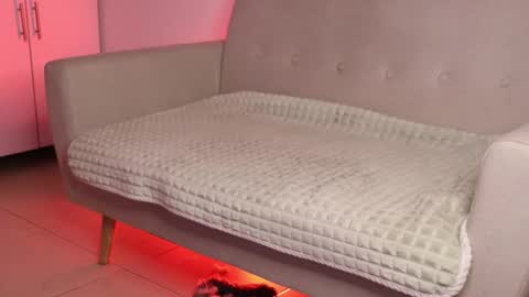 Snapshot of juanrizzo chatting on 10.17.25 Juan online show from 10.17.25