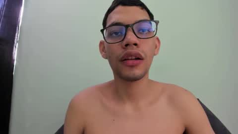 juansuarez204 online show from 01.22.25