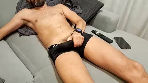 juanxxxo_ online show from 10.26.25