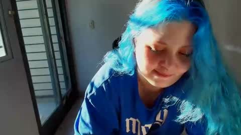 Judithamelia online show from 01.04.25