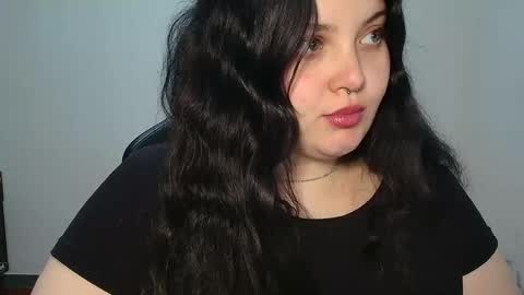 Judithamelia online show from 09.16.25