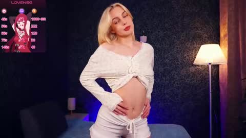 We Kate and EvaDay   AshleyNight  Lovense is on PVT ALWAYS OPEN  online show from 02.23.25