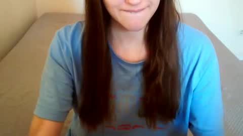 Snapshot of juicetalia chatting on 11.01.25 JuiceTalia online show from 11.01.25