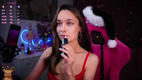 Snapshot of juicy___angel chatting on 12.23.24 Angelina online show from 12.23.24