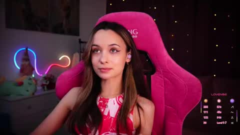 Snapshot of juicy___angel chatting on 03.06.25 Angelina online show from 03.06.25