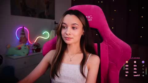 Snapshot of juicy___angel chatting on 03.07.25 Angelina online show from 03.07.25