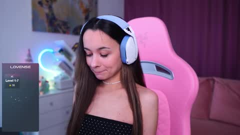 Angelina online show from 11.27.25