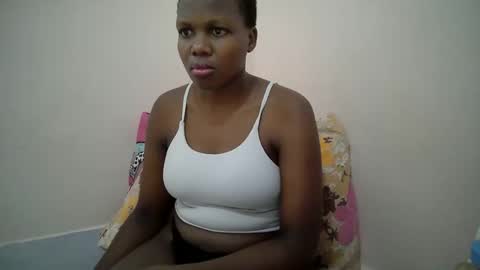 juicy_bella2 online show from 09.17.25