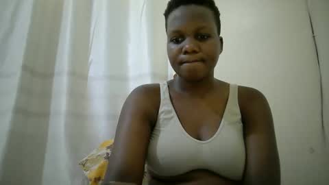 juicy_bella2 online show from 10.20.25