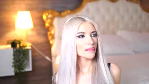 Snapshot of juicy_jessye chatting on 02.25.25 Jessye online show from 02.25.25