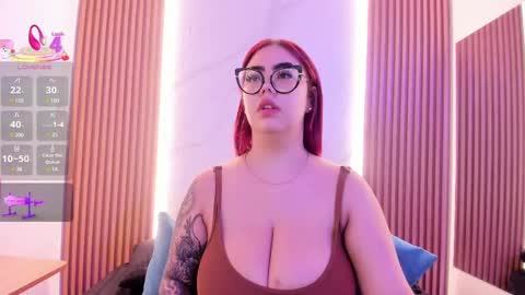 Snapshot of juicy_led_ chatting on 02.22.25 Juicy online show from 02.22.25