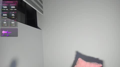 Snapshot of juicy_sky chatting on 02.18.26 Your Paradise online show from 02.18.26