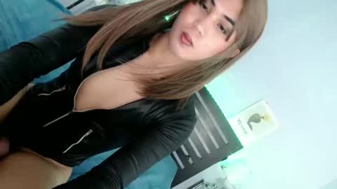 juicycock69_julia online show from 02.07.25