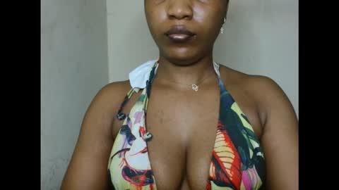 Snapshot of juicycuntx chatting on 09.13.25 juicycuntx online show from 09.13.25