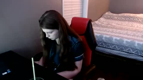 Snapshot of juicymomma1223 chatting on 01.01.25 juicymomma1223 online show from 01.01.25