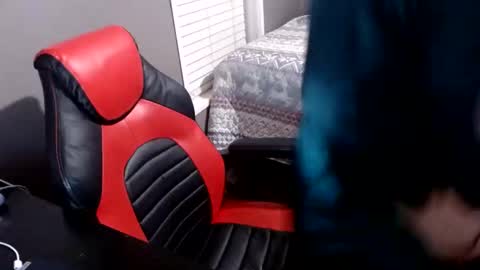 Snapshot of juicymomma1223 chatting on 01.24.25 juicymomma1223 online show from 01.24.25