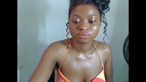 juicynpinkx online show from 04.18.26