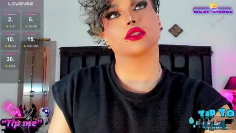 Jujubee online show from 01.10.25