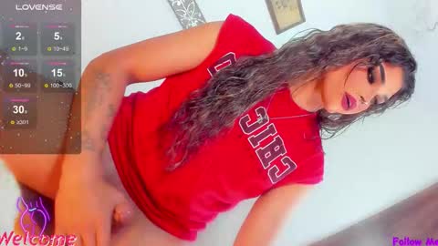 Jujubee online show from 10.29.25