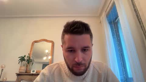 jules_demastre1 online show from 12.01.25