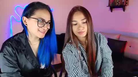 Jules and Gia online show from 03.08.25