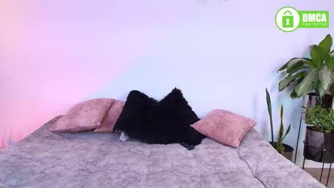 Jules and Gia online show from 03.05.26