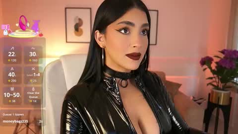 Jules Bennett online show from 10.31.25