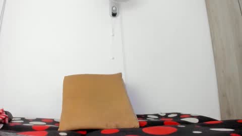 juleslake2 online show from 01.07.26