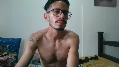 Snapshot of julfigo chatting on 12.26.24 Julfigo online show from 12.26.24