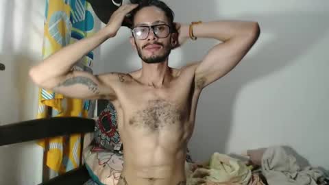 Snapshot of julfigo chatting on 01.14.25 Julfigo online show from 01.14.25