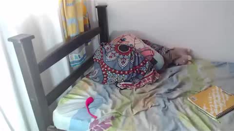 Snapshot of julfigo chatting on 02.14.25 Julfigo online show from 02.14.25