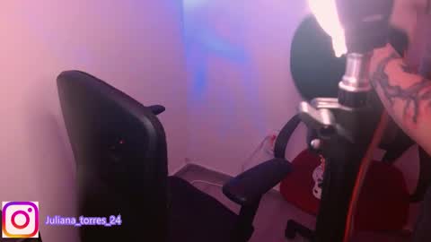  Juliana Torres  online show from 01.30.25