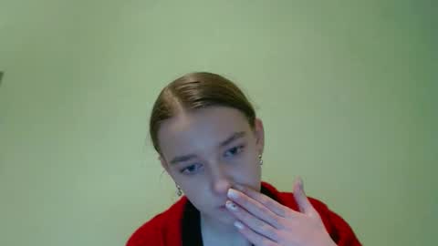 Julietta online show from 12.11.24