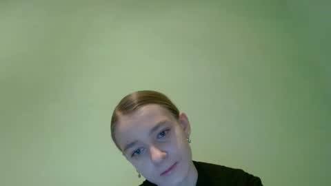 Julietta online show from 01.11.25