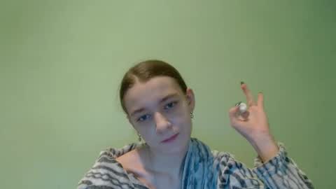 Julietta online show from 01.15.25