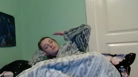 Julietta online show from 03.08.25