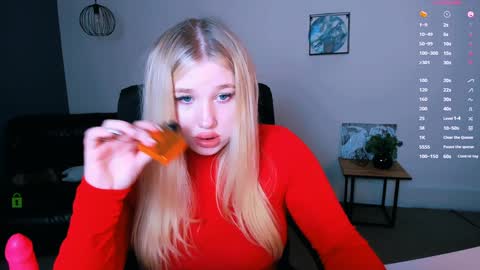 Snapshot of juli_kisss chatting on 01.03.25 juli kisss online show from 01.03.25